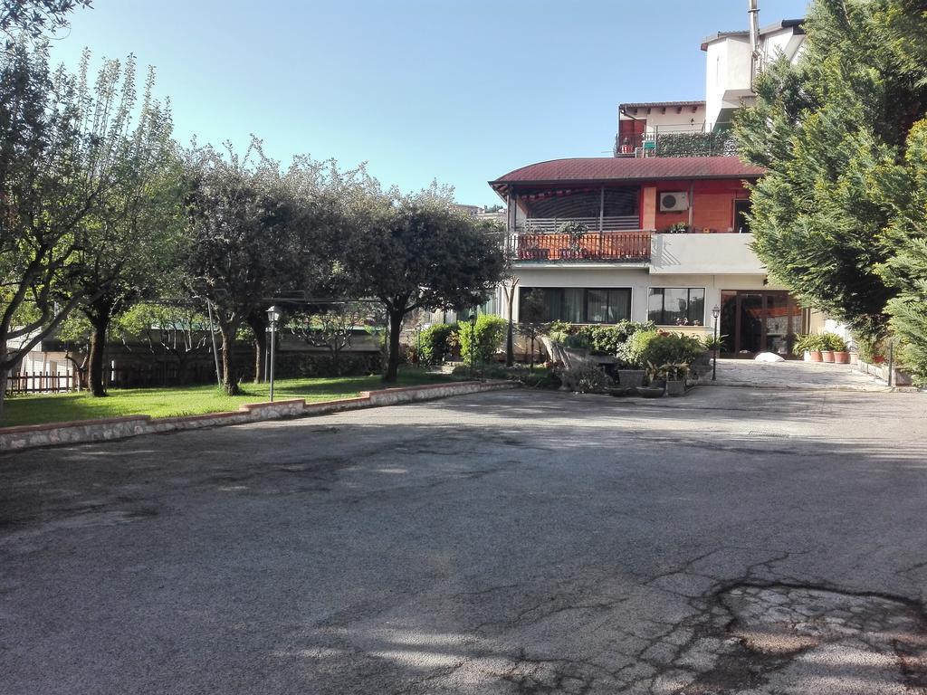 Affittacamere Rezzo Monte San Giacomo Eksteriør bilde