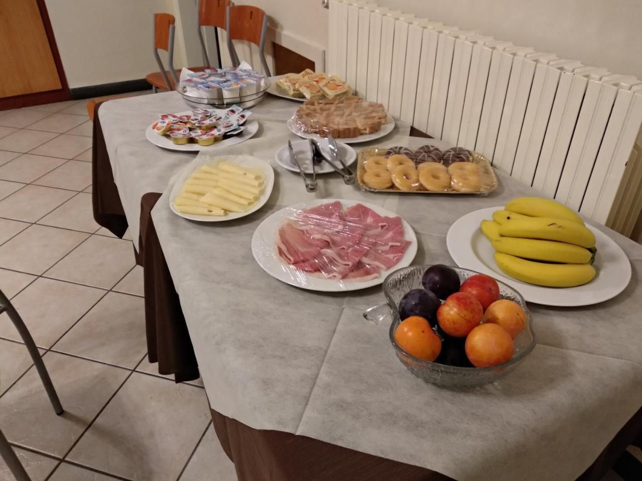 Affittacamere Rezzo Monte San Giacomo Eksteriør bilde